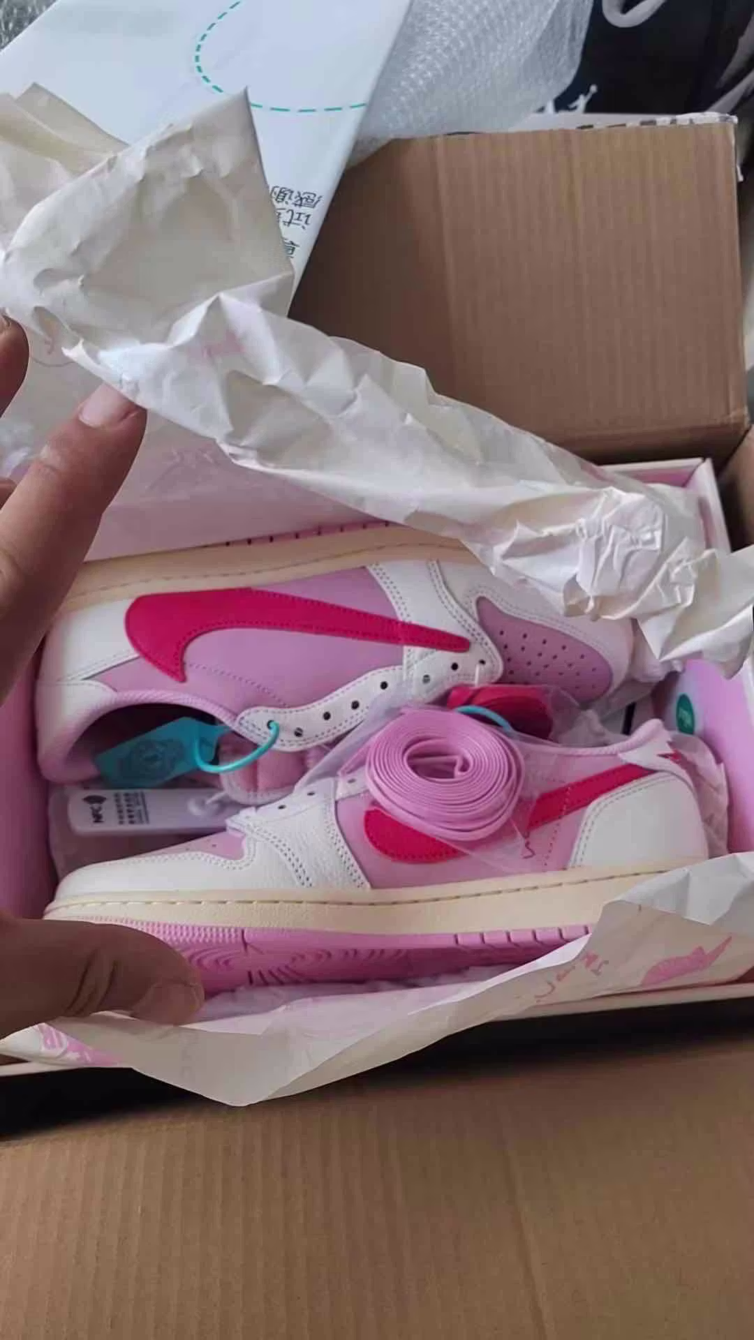 Travis Scott x Air Jordan Air 1 Retro Low OG 'Sail Tropical Pink' IQ7604-101 Travis Scott x Air Jordan Air 1 Retro Low OG 'Sail Tropical Pink' IQ7604-101